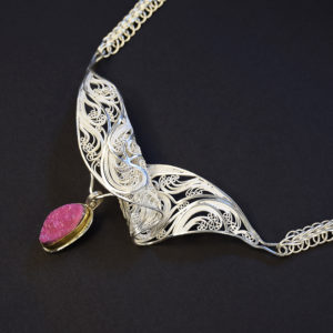 In Aria, Russian filigree and Vetebrate chain necklace