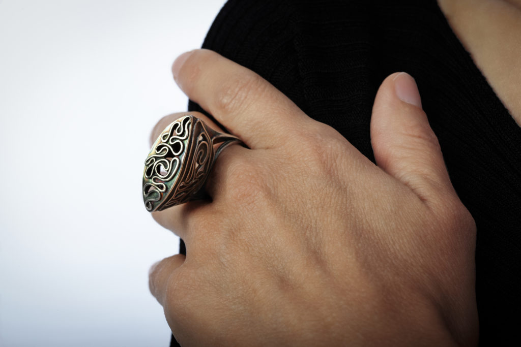 Escape II, wire granulation ring in sterling; photo by Pat Vasquez-Cunningham