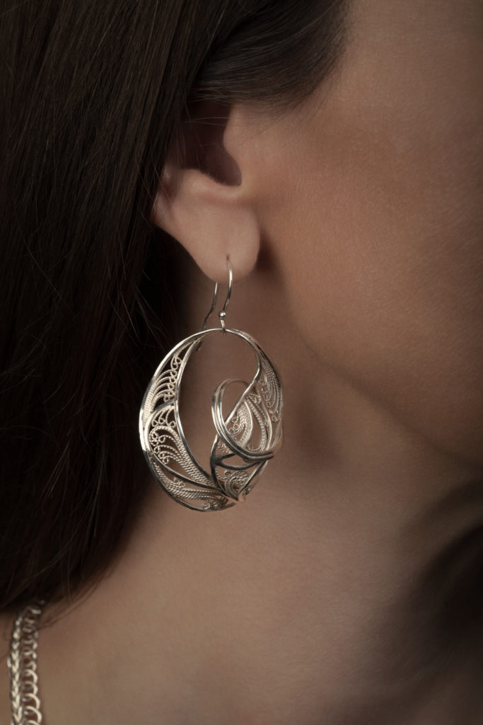 Spellbound, Russian filigree earrings; photo by Pat Vasquez-Cunningham