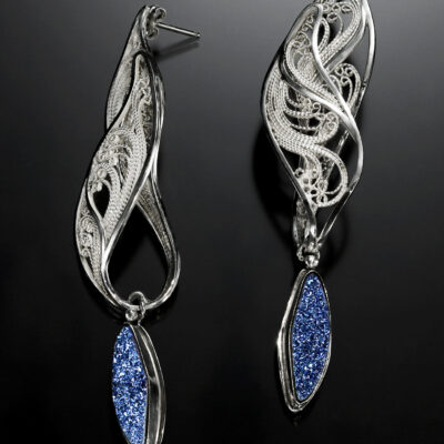 Glistening Flame, Russian filigree earrings by Victoria Lansford