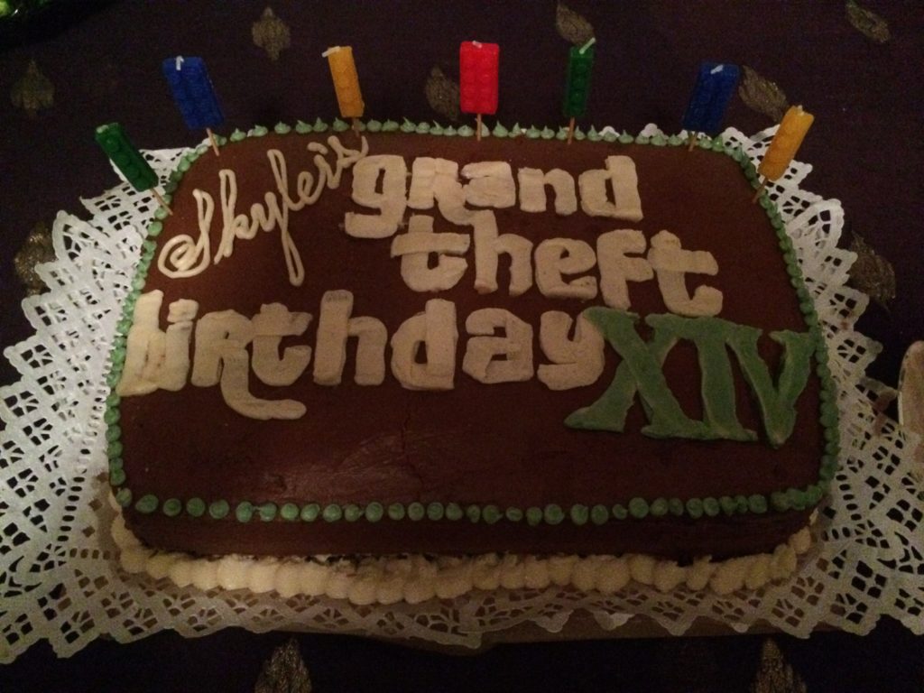 The 2013 Grand Theft Auto game logo cake
