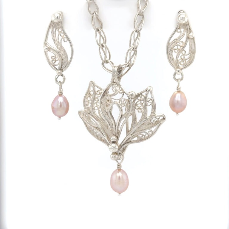 Flourished Lace, Russian filigree earrings, pendant & chain