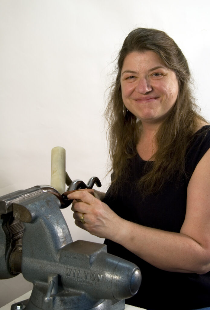 Cynthia Eid Working At Vise-mallet-sinusoidal_stake